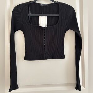 Zara Black Ribbed Long Sleeve Crop Top